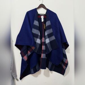 Burberry Reversible Cashmere Cape